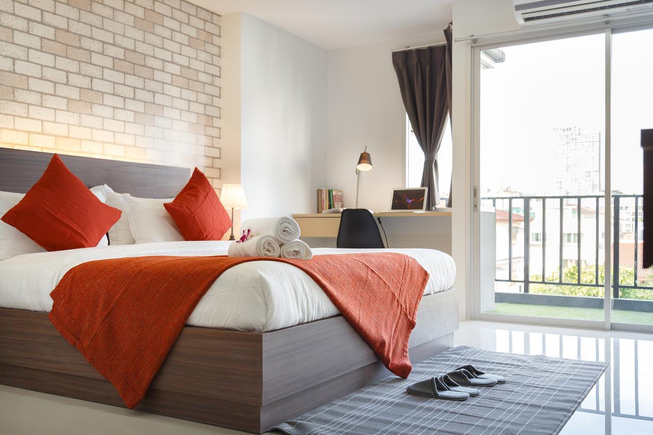 Q Space Residence Бангкок Екстер'єр фото