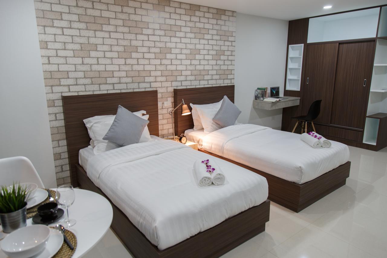 Q Space Residence Бангкок Екстер'єр фото
