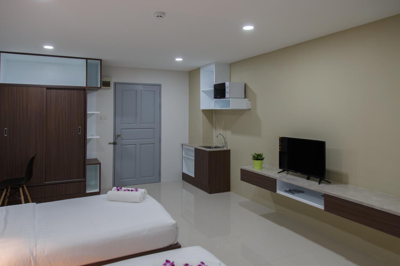 Q Space Residence Бангкок Екстер'єр фото